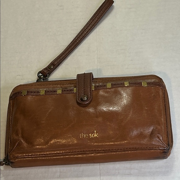 THE SAC BROWN LEATHER WALLET WITH GILD ACCENTS CLUTCH - Picture 2 of 16